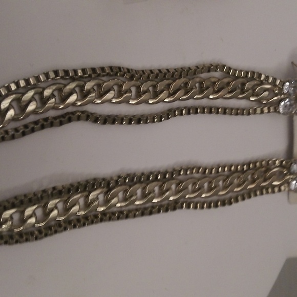 NWT BEAUTIFUL EFM EARRINGS & BRACELET RETAIL $32 - Picture 4 of 6